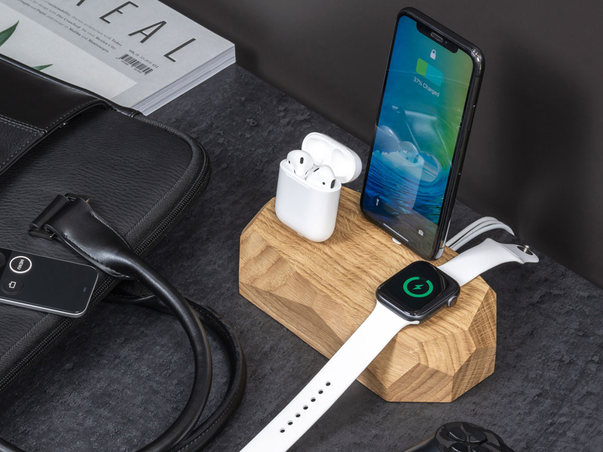 Oakywood Triple Dock Oak - Houten USB-C & Apple Watch Dock