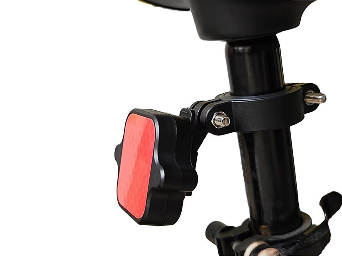 MiLi MiTag Bicycle Light met Tracker - Werkt met Apple Find My app!