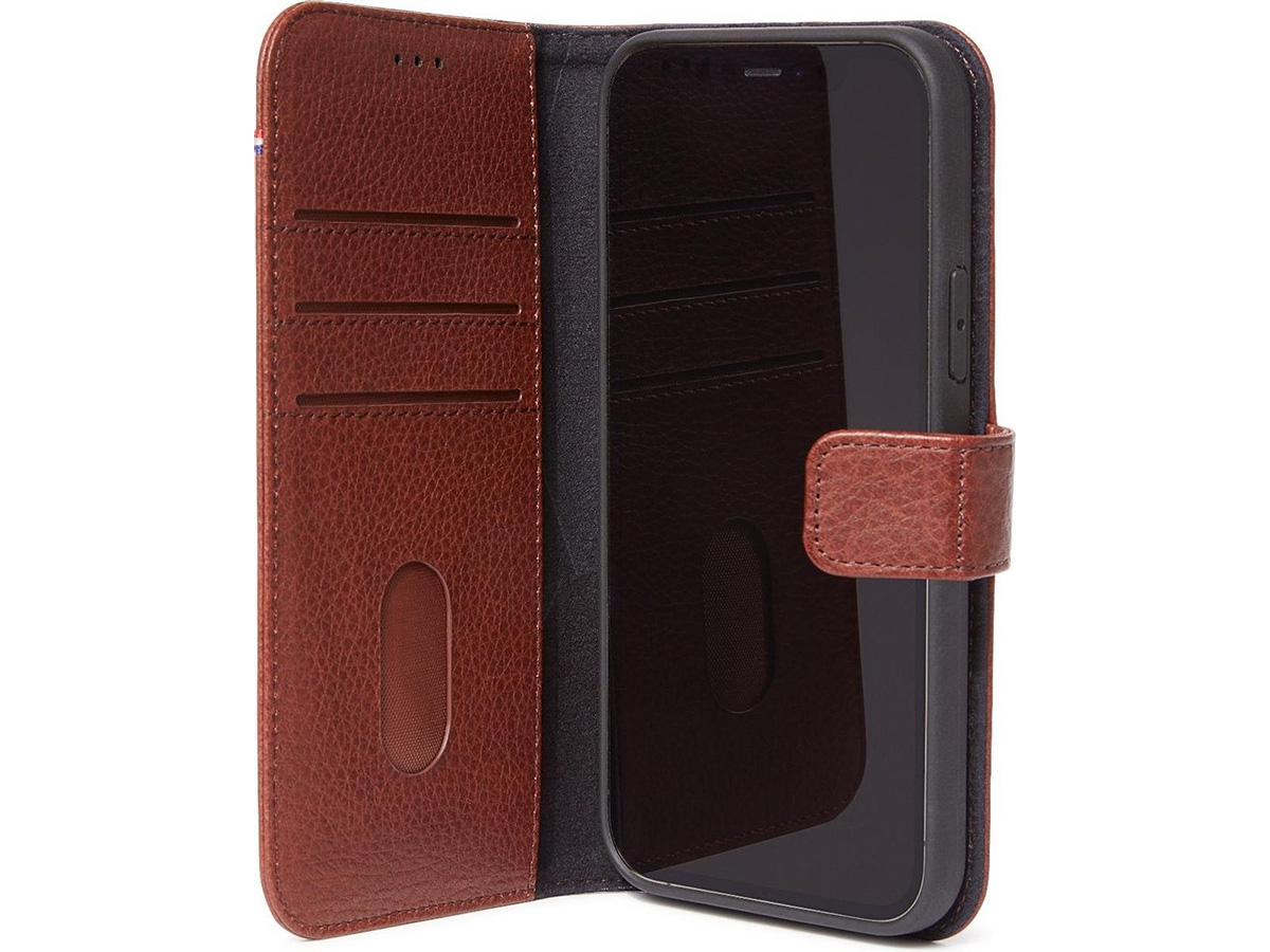 Decoded Detachable Wallet Case Bruin - iPhone 12/12 Pro hoesje