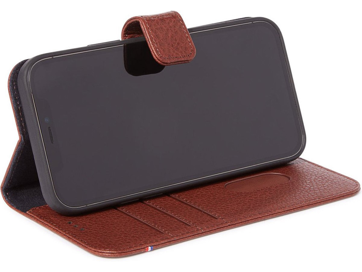 Decoded Detachable Wallet Case Bruin - iPhone 12/12 Pro hoesje