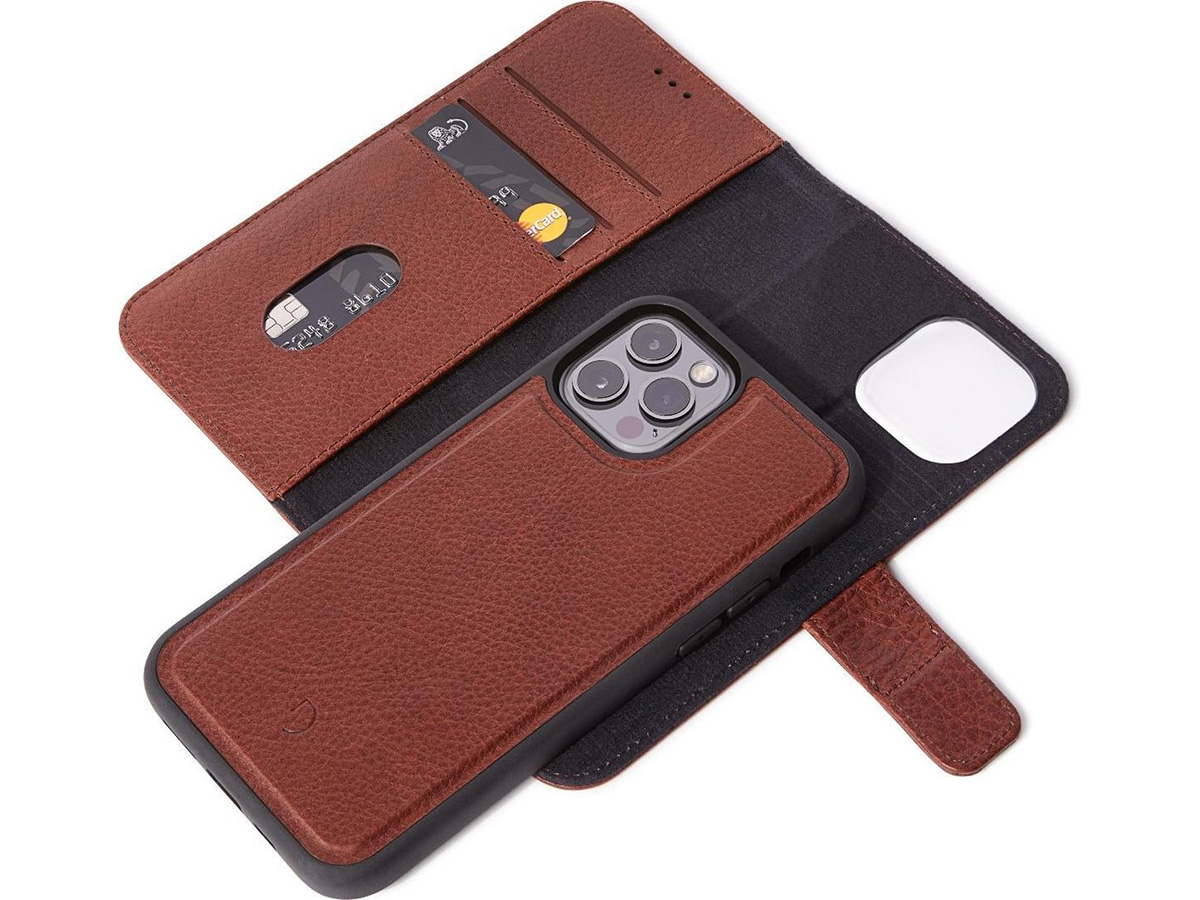 Decoded Detachable Wallet Case Bruin - iPhone 12/12 Pro hoesje