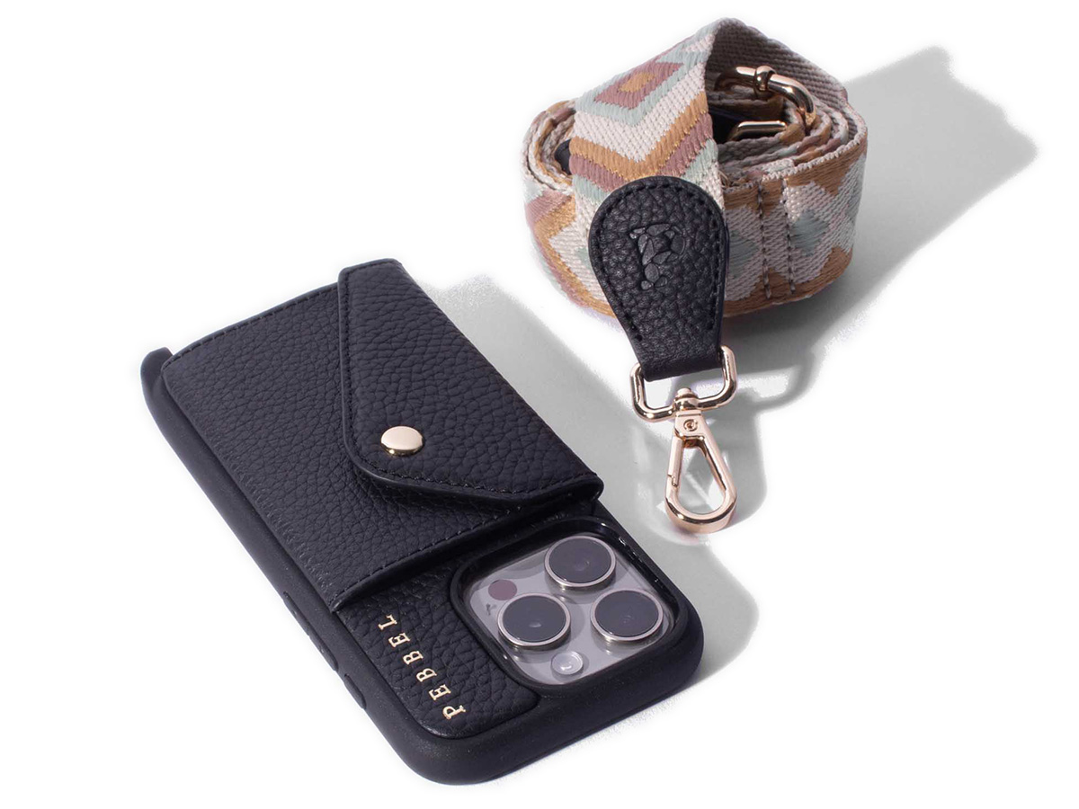 Pebbel Crossbody Case met Indie Koord - iPhone 14 Plus Hoesje Leer Zwart