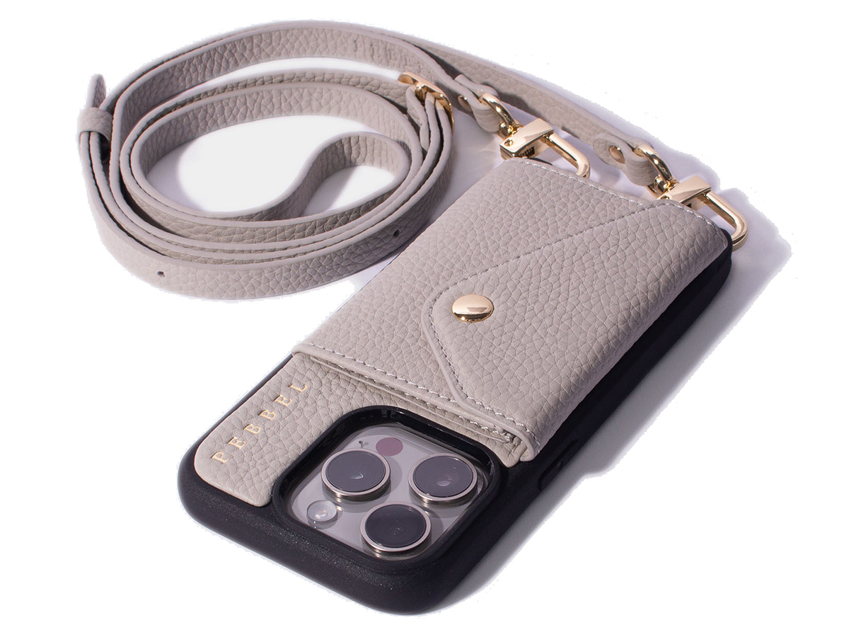 Pebbel Crossbody Case met Koord - iPhone 15 Pro Hoesje Leer Greige