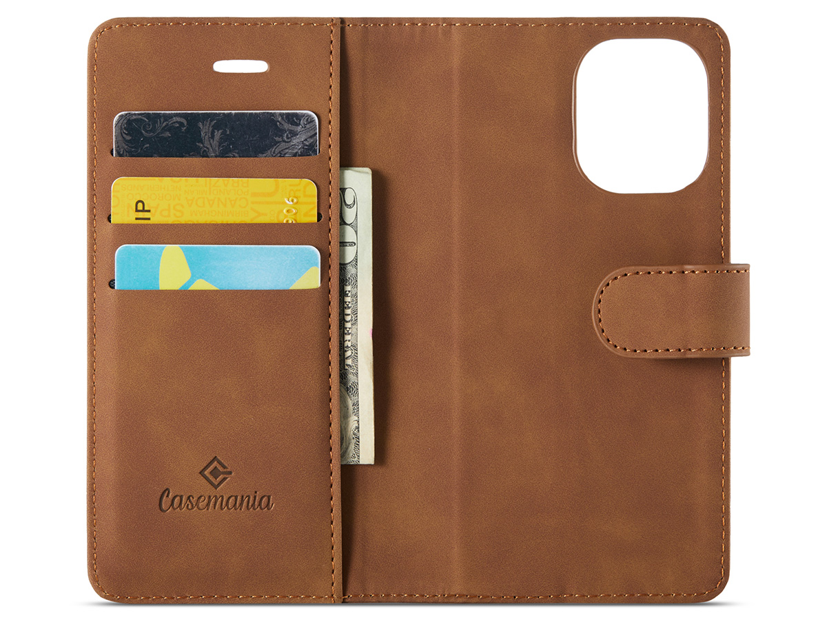 CaseMania 2in1 Magnetic Bookcase Cognac - iPhone 16 Hoesje