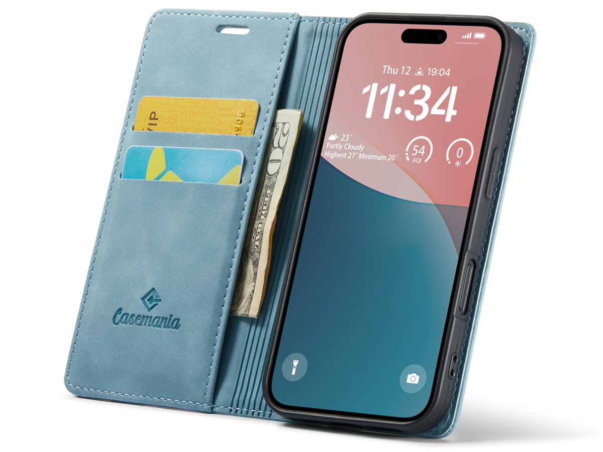 CaseMania Vintage Slim Bookcase Aqua - iPhone 16 hoesje