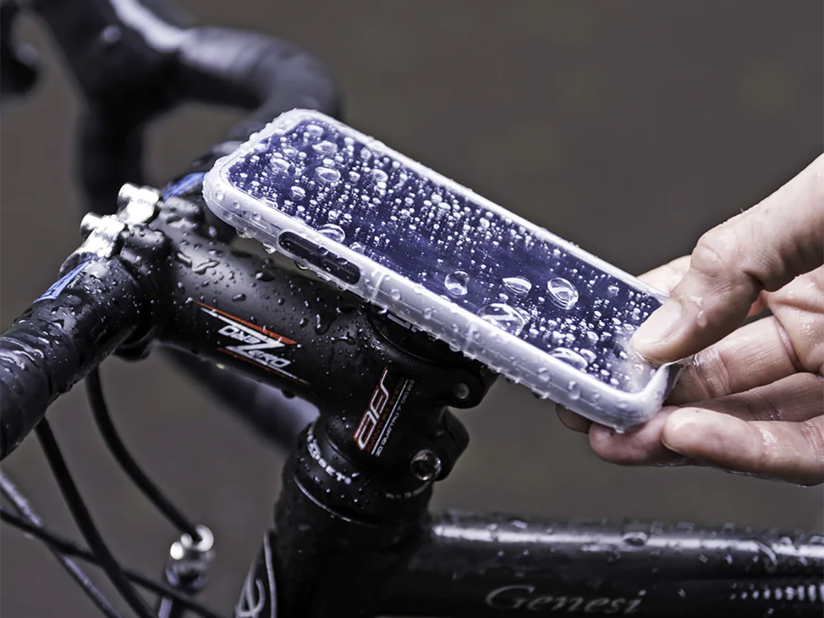 SP-Connect Weather Cover - iPhone 16 Regenhoes