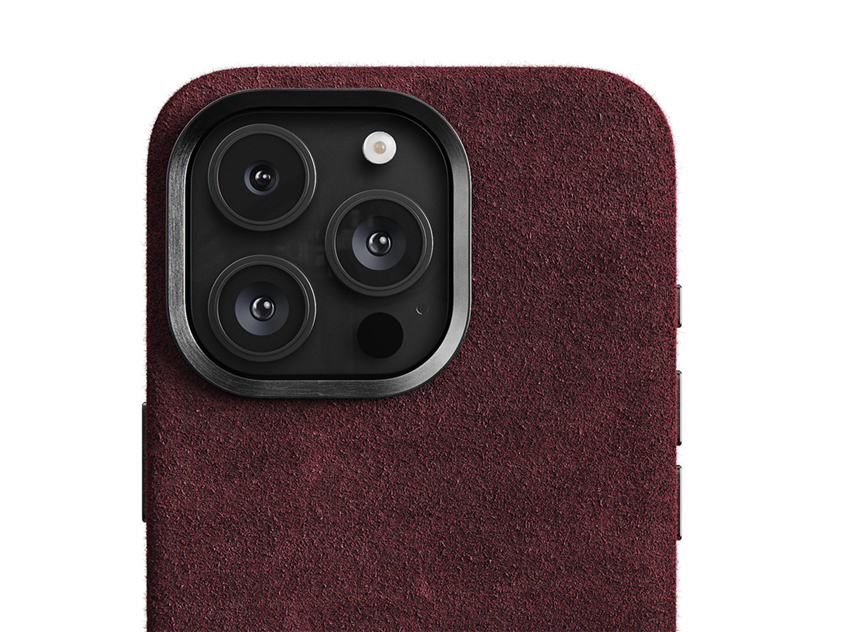 Alcanside Alcantara MagSafe Case Wine Red - iPhone 16 Pro hoesje