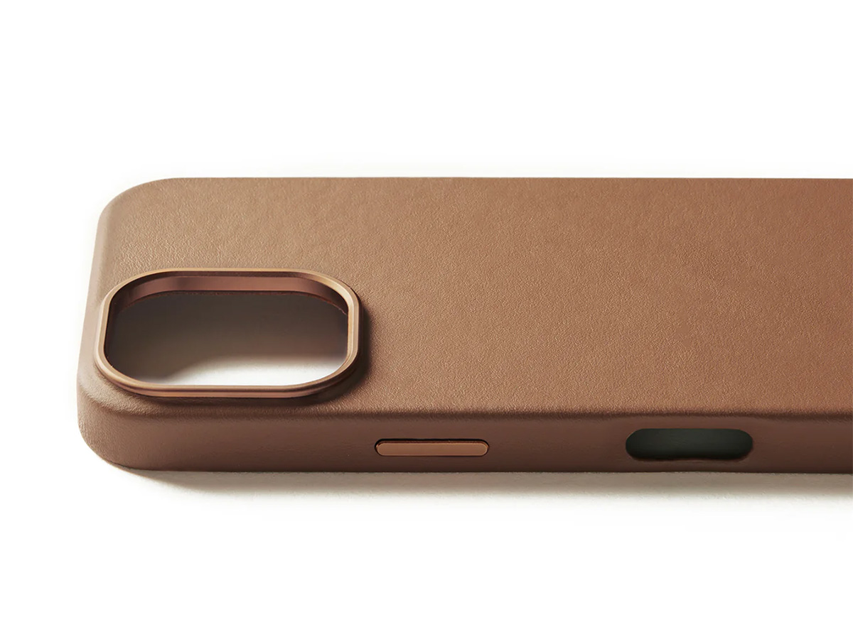 Mujjo Full Leather MagSafe Case Dark Tan - iPhone 16 Pro Hoesje Leer