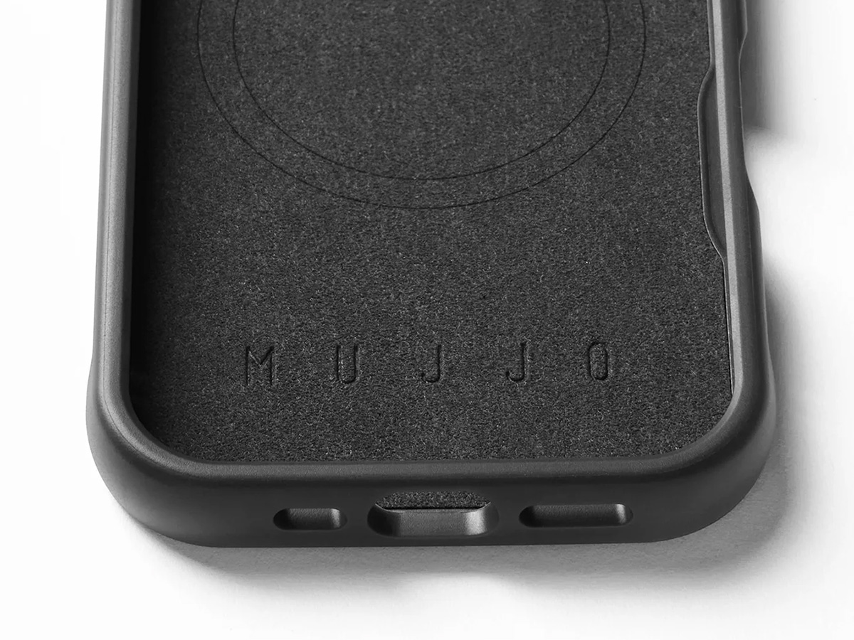 Mujjo Leather MagSafe Shield Case Black - iPhone 16 Pro Hoesje Leer