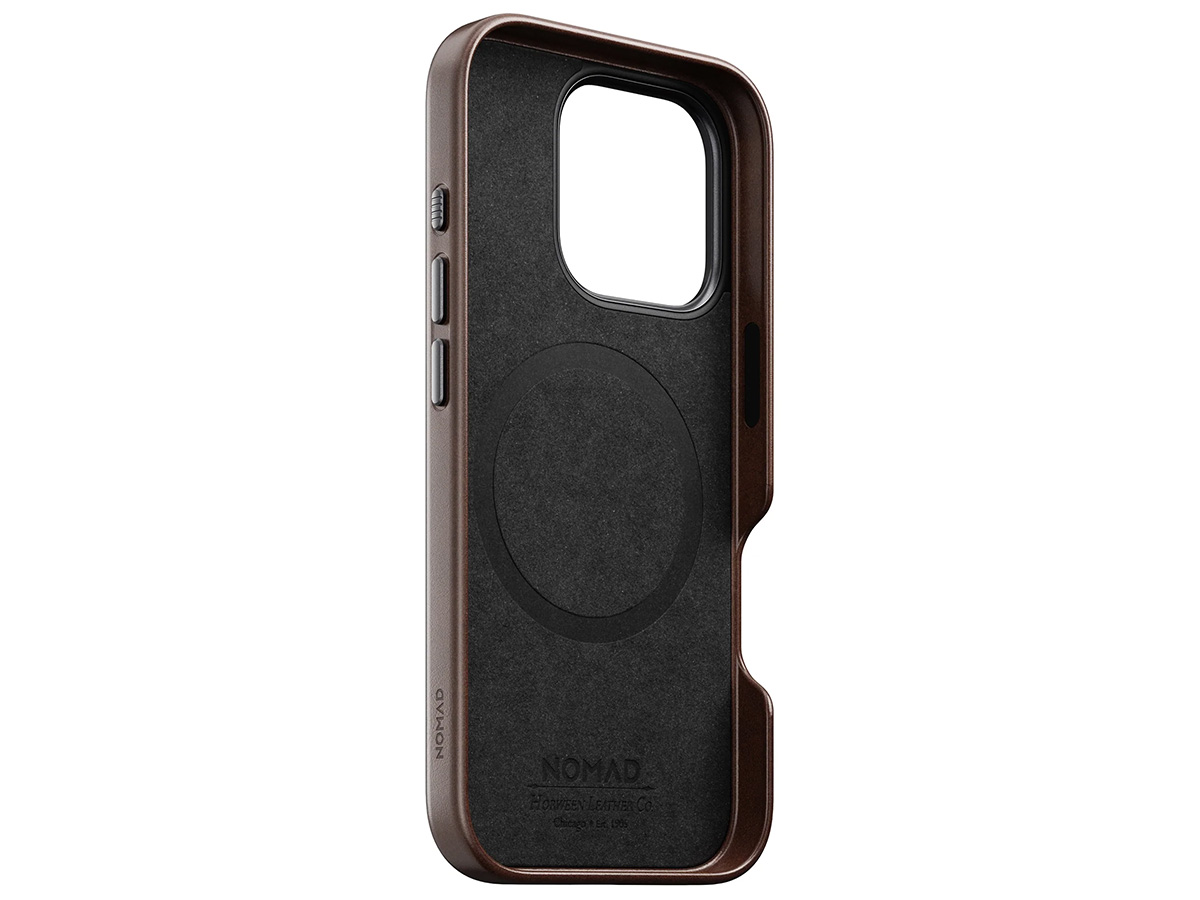 Nomad Traditional Horween Leather Case Bruin - iPhone 16 Pro hoesje