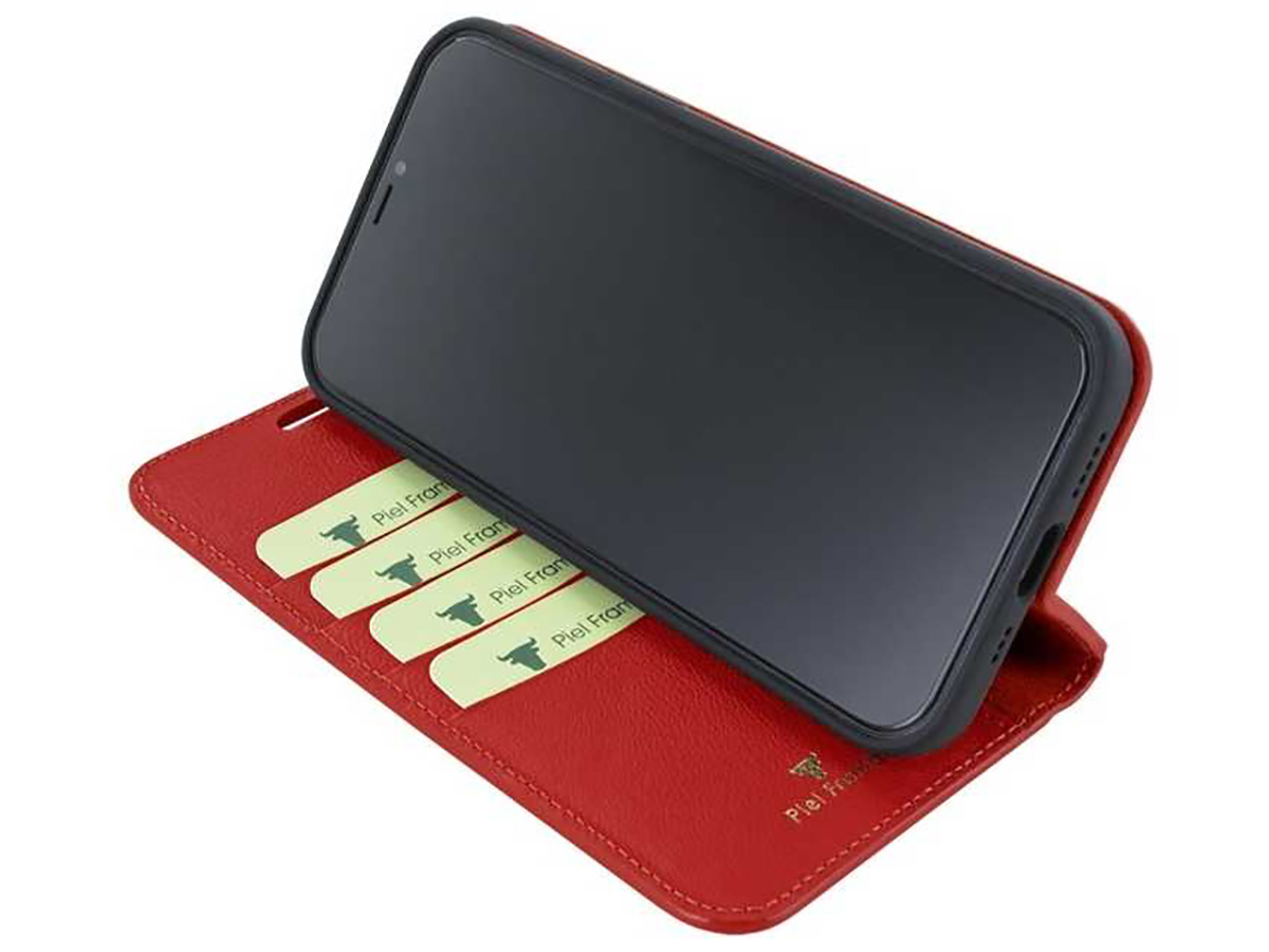 Piel Frama Leather Case Book Style Rood - iPhone 16 Pro hoesje