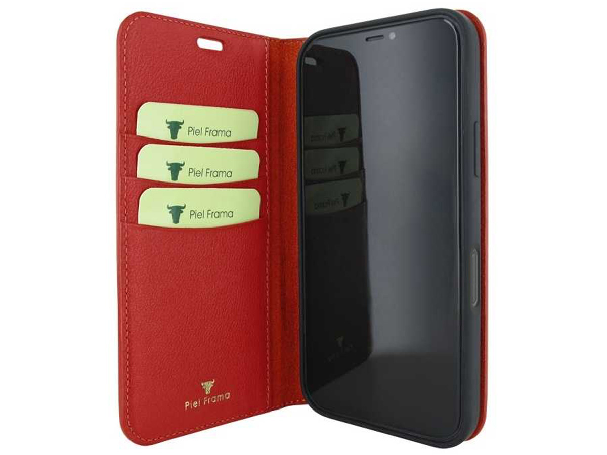 Piel Frama Leather Case Book Style Rood - iPhone 16 Pro hoesje