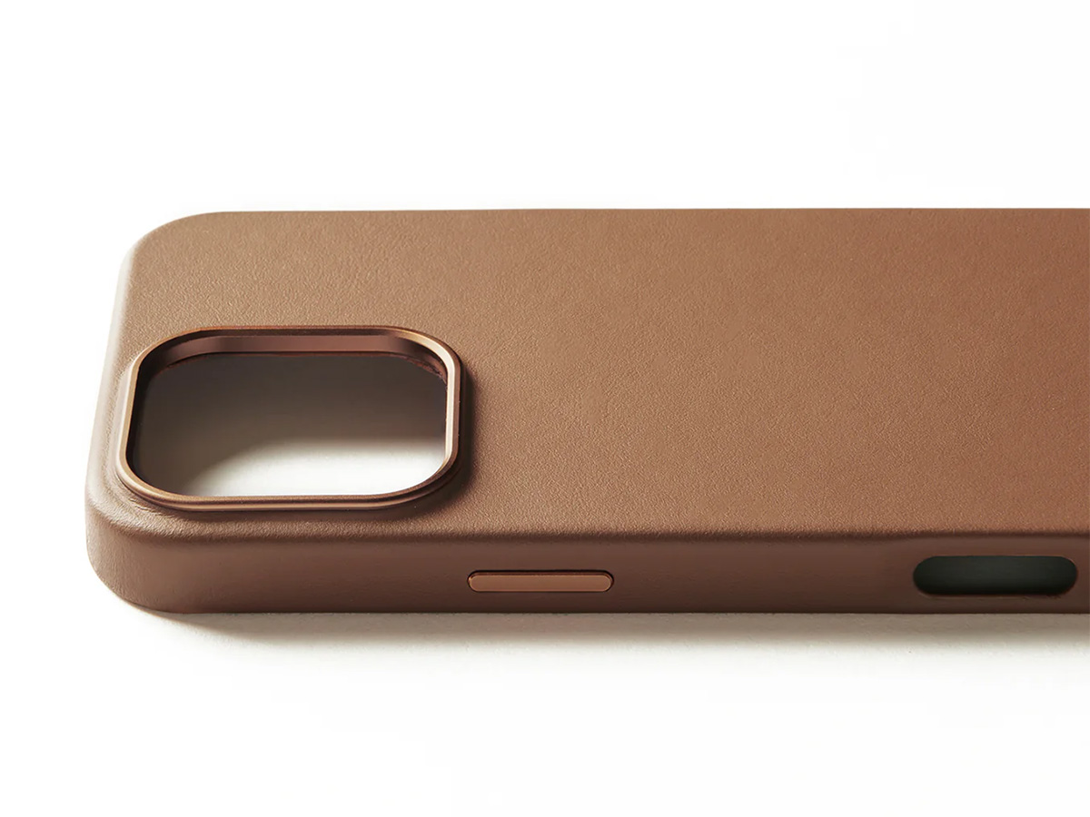 Mujjo Full Leather MagSafe Case Dark Tan - iPhone 16 Pro Max Hoesje Leer