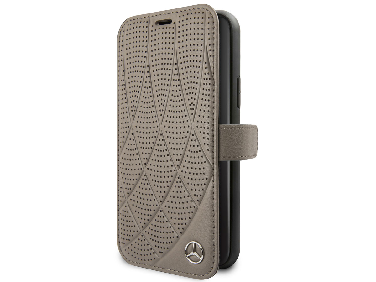 streng Wees tevreden Uitmaken Mercedes-Benz Leren Mapje Bruin | iPhone 11 Pro hoesje
