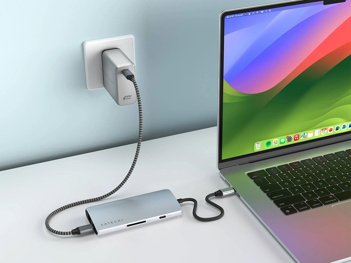 Satechi USB-C Multi-Port Hub V3 Space Grey - USB 8K HDMI Ethernet SD 4.0