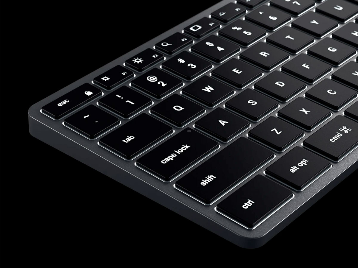 annuleren Inconsistent Vergelding Satechi Slim W3 Wired Backlit Keyboard | QWERTY